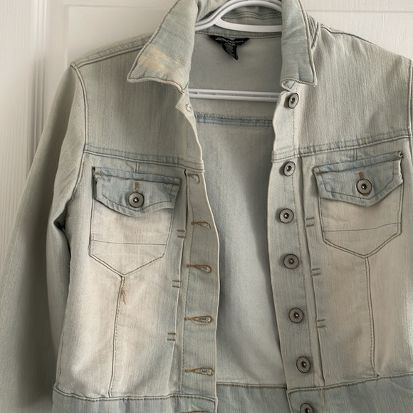 Jean Jacket - Picture 2 of 3